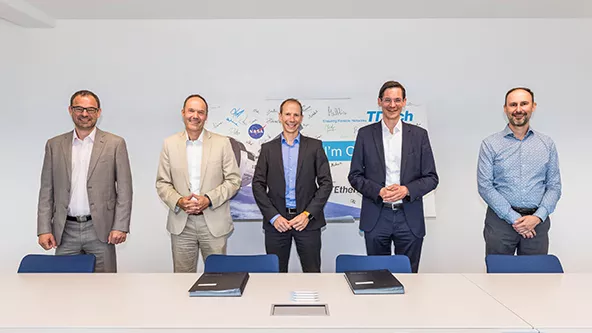 The teaming agreement between RUAG Space Austria and TTTech Computertechnik AG was signed on June 23, 2021 at TTTech’s headquarters in Vienna, Austria (© TTTech Computertechnik AG).